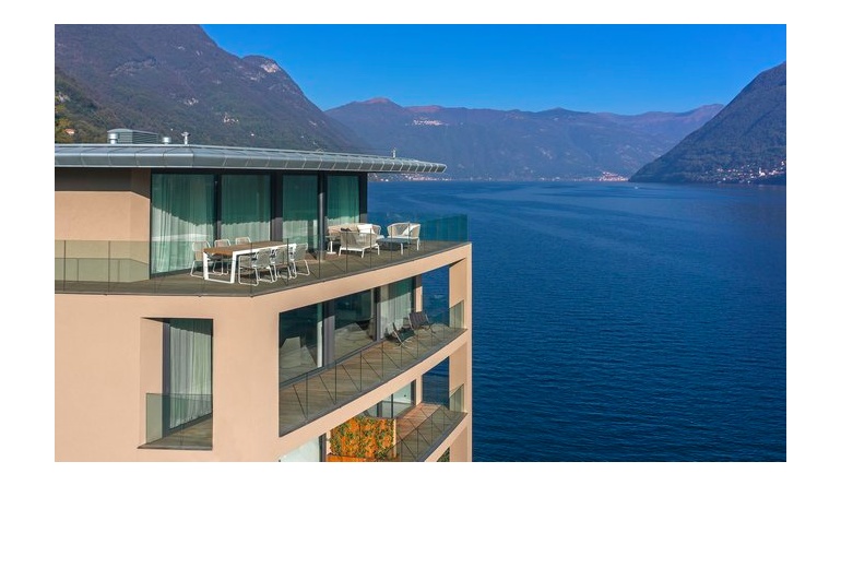 D-YK 84 Apartment overlooking Lake Como 