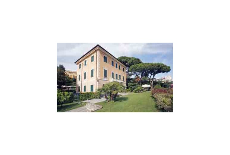 DIK197 Luxury villa apartment in Santa Margherita Ligure