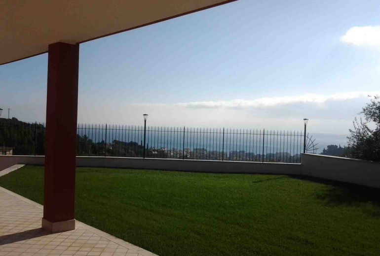 DIKN130 New elegant villa in Alassio!