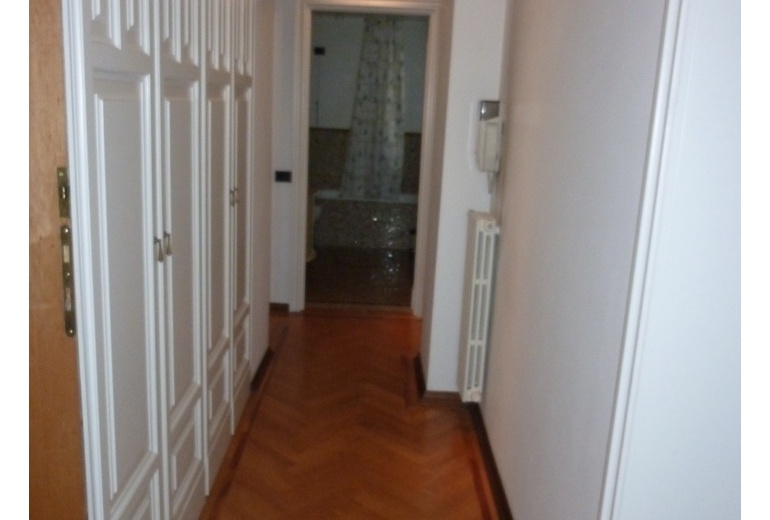 D.LB1. Luxury apartment in Stresa. 