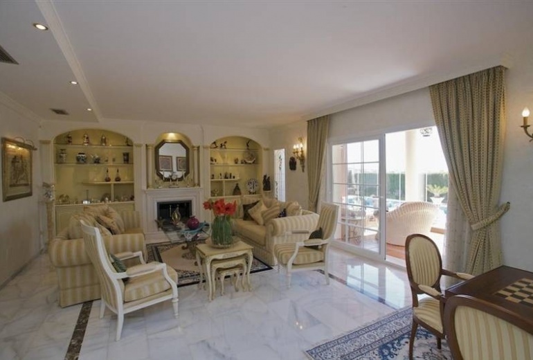 ATK 599 – A villa in Marbella 