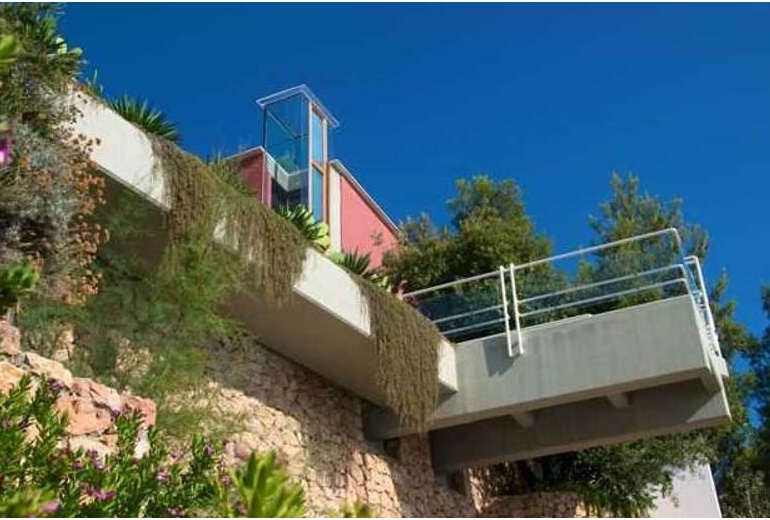 DIK59 Porto Santo Stefano. Luxury villa with private access to the sea.