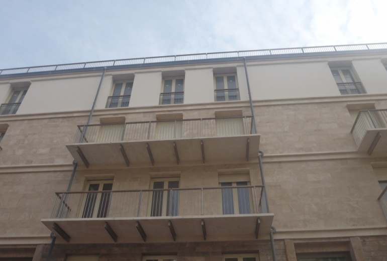 D.M.S.-7 Luxury apartments in Viareggio city centre.