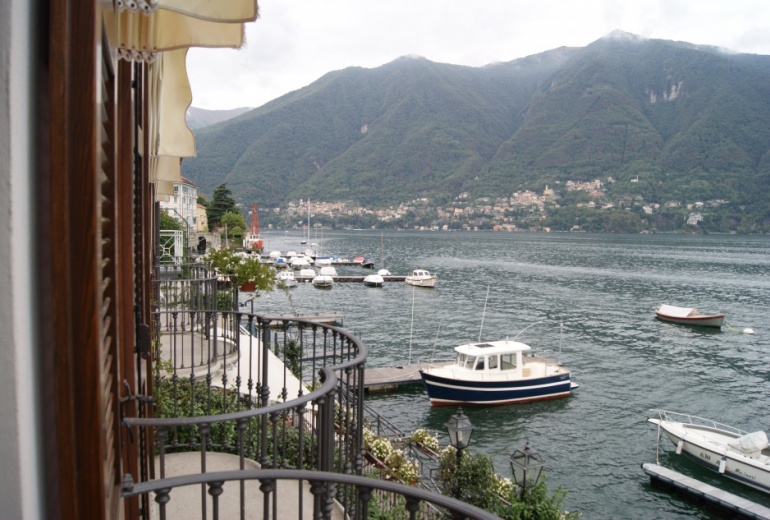 D-OKFC2. Part of the villa on Lake Como.