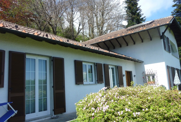 D-BL103  House in Massino Visconti