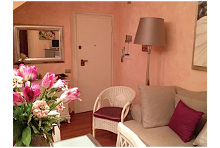 DIK200 Viareggio. Beautiful flat with 2 bedrooms.
