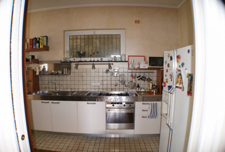 DIYK4. Single-family detached house, good condition, 209 sq. m, Celle Ligure