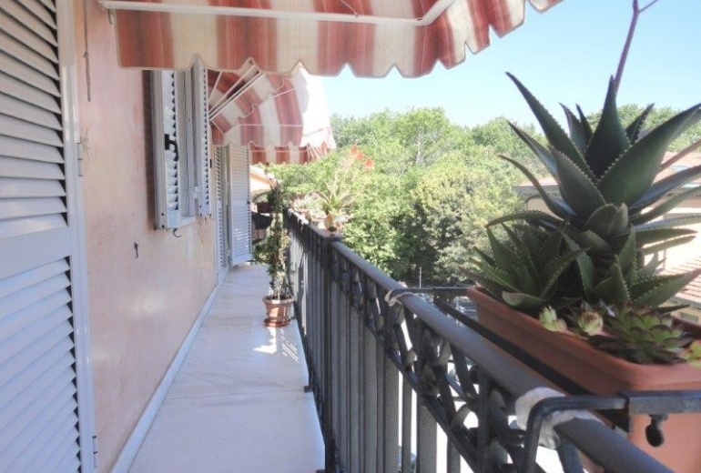 DIK199 Viareggio. Elegant apartment 100 meters from the sea!