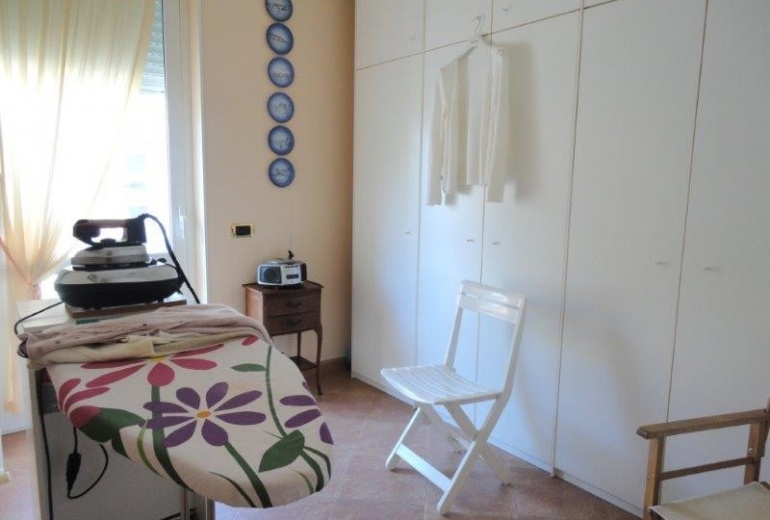 DIK199 Viareggio. Elegant apartment 100 meters from the sea!