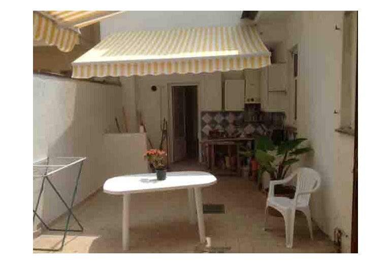 DIK198 Viareggio. Nice two bedrooms’ house, near the sea!