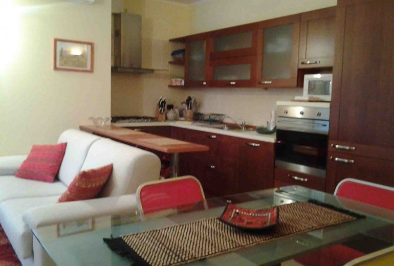 DIK192 Imperia. New elegant apartment with garden by the sea!