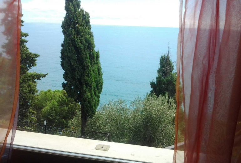 DNIK150 Imperia.Magnificent sea-views apartment with swimming pool in the villa!