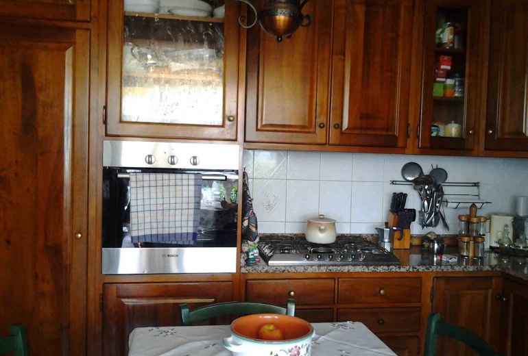 DNIK238 Sanremo. Spacious apartment with terrace and garden!