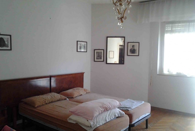 DNIK243 Sanremo. Spacious apartment with terrace!