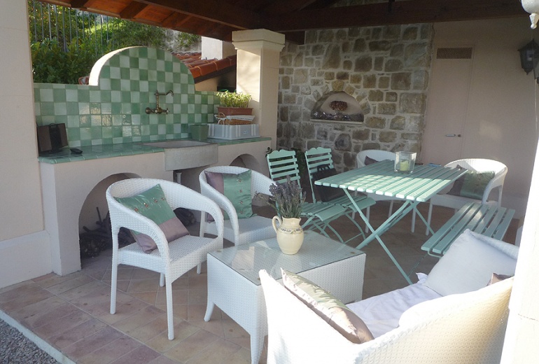 DNIK377 Sanremo. Beautiful villa with a swimming pool!