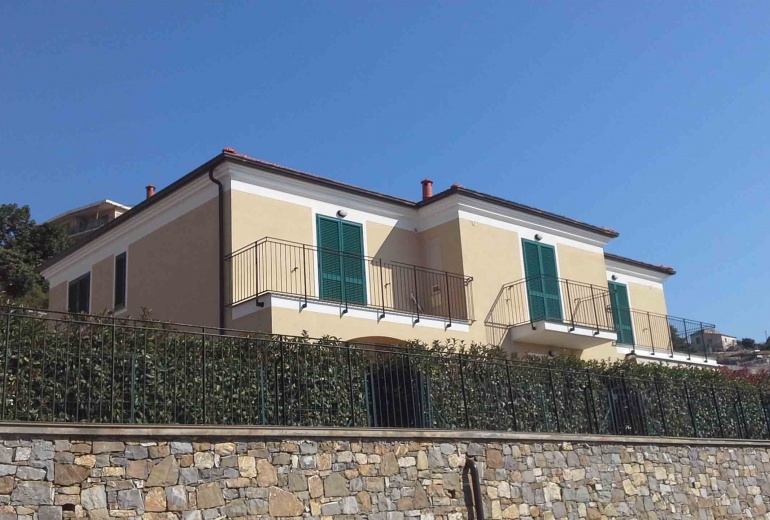 DIK253 Riva Ligure. New apartments with 2/3 bedrooms : 100 meters from the sea!