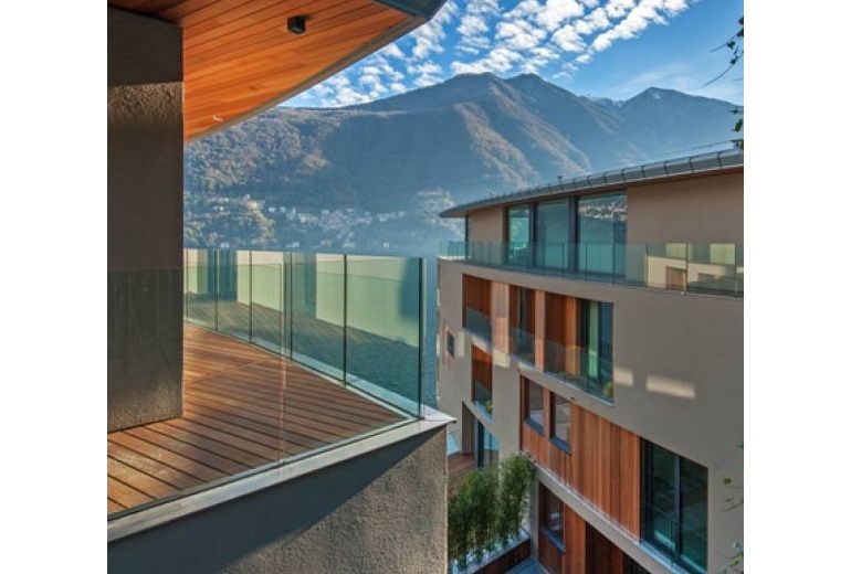 D-YK 84 Apartment overlooking Lake Como 