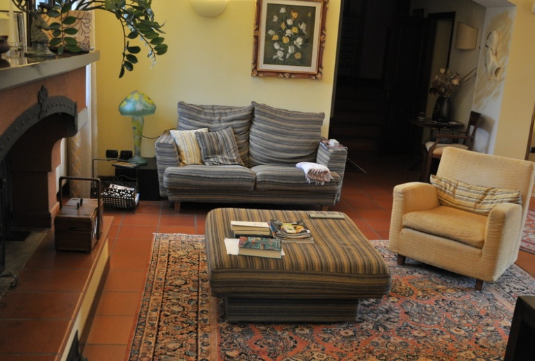 DIK75 San Pietro in Casale (Bologna). Excellent villa with swimming pool!