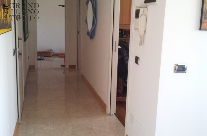 D-AU 392 2-room apartment in Monza street, Gorla metro station 