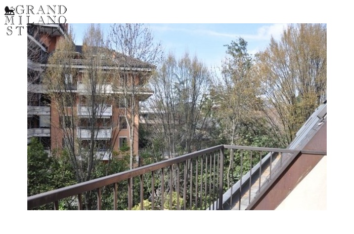 D- AU 436 Luxury apartment in a prestigious area of San Siro 