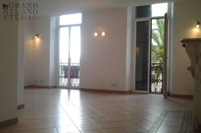 DIKN 189 Bordighera. New apartment with three bedrooms in the villa. Sea: 150 meters!