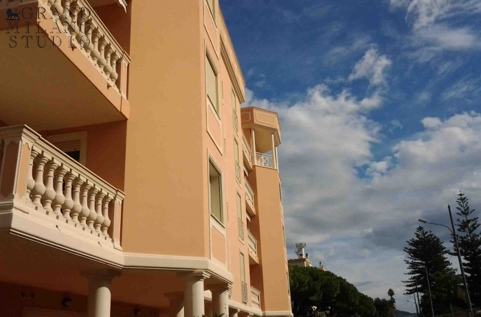 DIK211 New 2-bedroom apartment by the sea close to Sanremo 