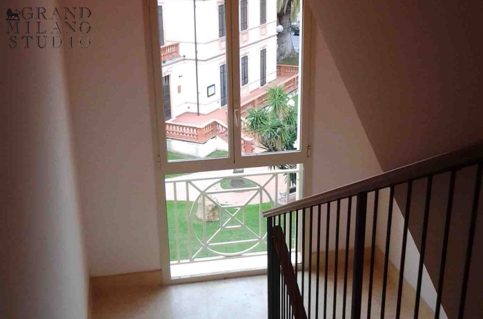 DIK211 New 2-bedroom apartment by the sea close to Sanremo 