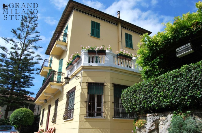 AIK2 Sanremo. Charming historical villa with garden!