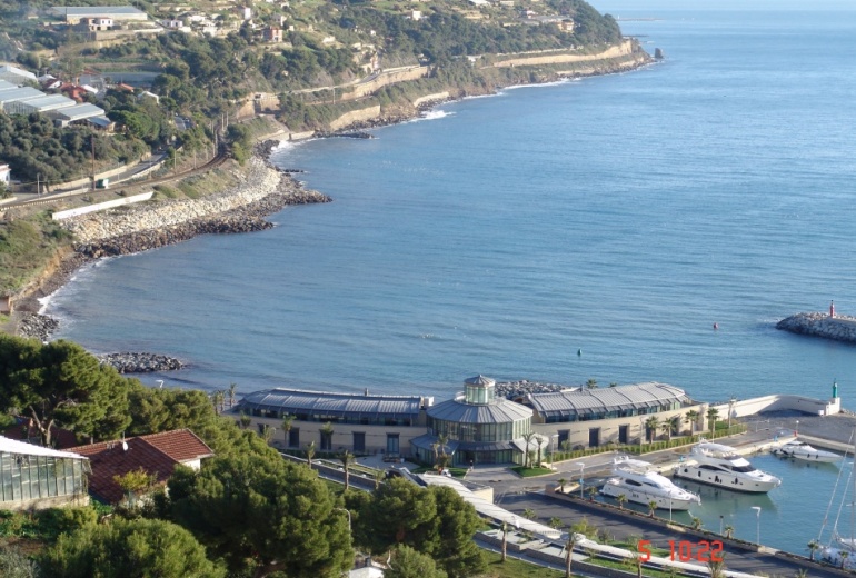 DC. Apartments in San Lorenzo, Liguria 