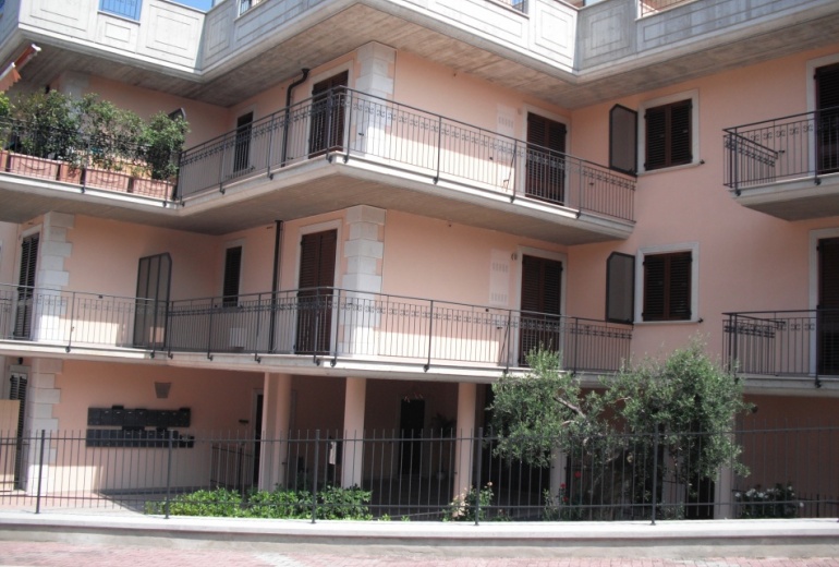 D- NK 6 Apartments in Pedaso (CAMPOFILONE)