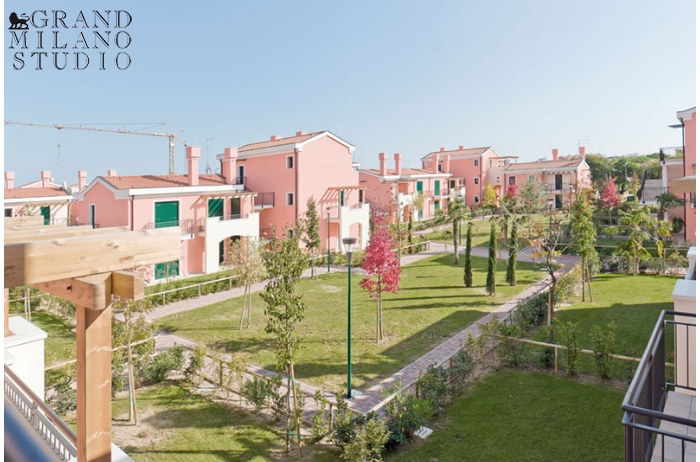 DAB-21  2- and 3-bedroom apartments in a new residential compound in Lido di Jesolo