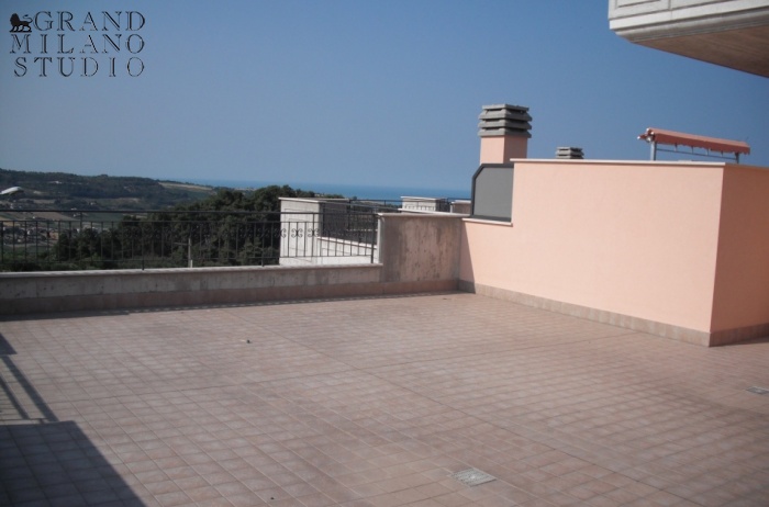 D- NK 6 Apartments in Pedaso (CAMPOFILONE)