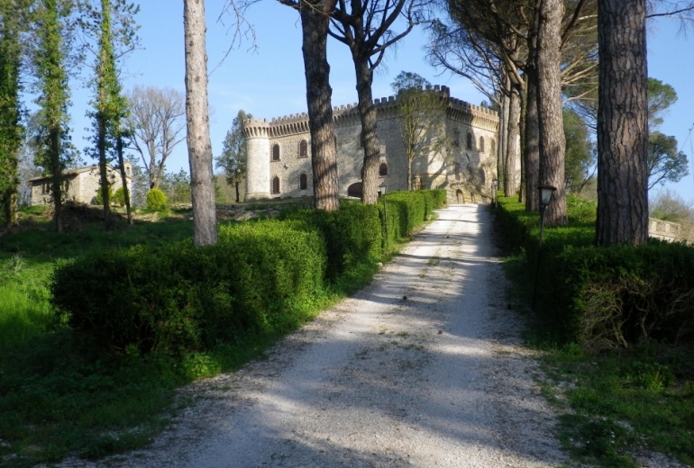 D-YK 62 3 star castle-hotel in Umbria 