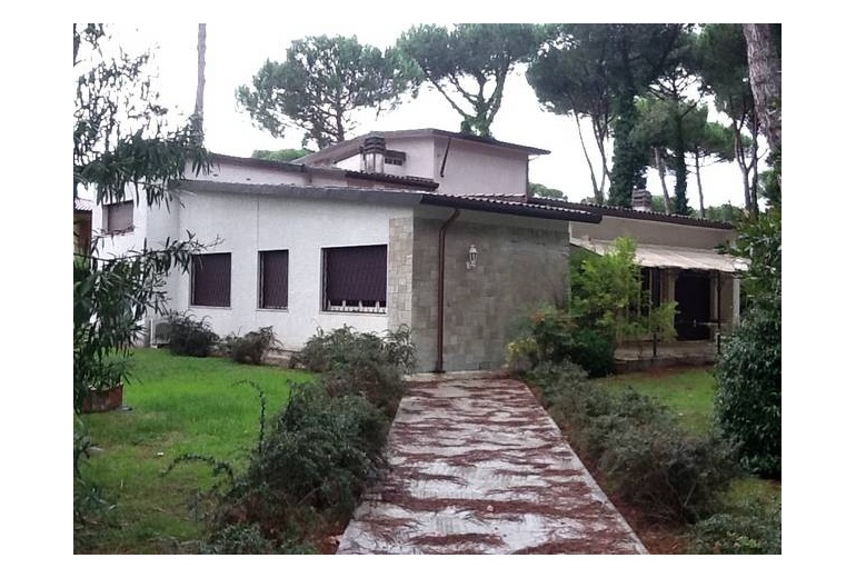 D.M.S - 290 Villa in Roma Imperiale, Forte dei Marmi 