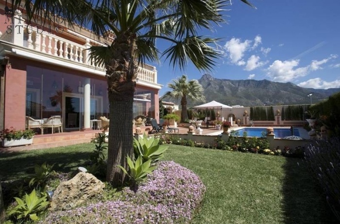 ATK 599 – A villa in Marbella 