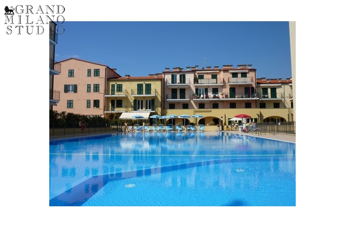 DIK187 Apartments in a new residential compound in Imperia 