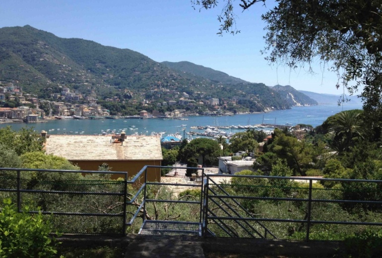 DIK36 Cosy villa by the sea in Rapallo 