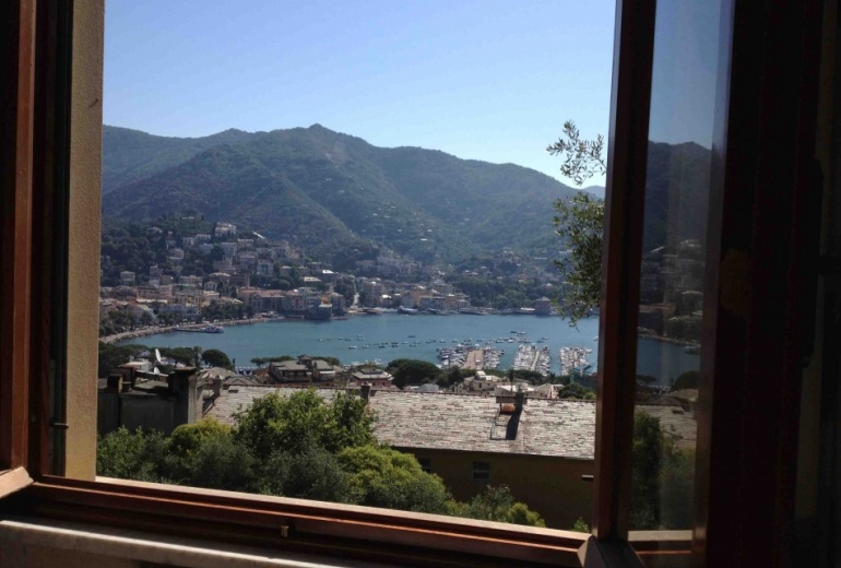 DIK36 Cosy villa by the sea in Rapallo 