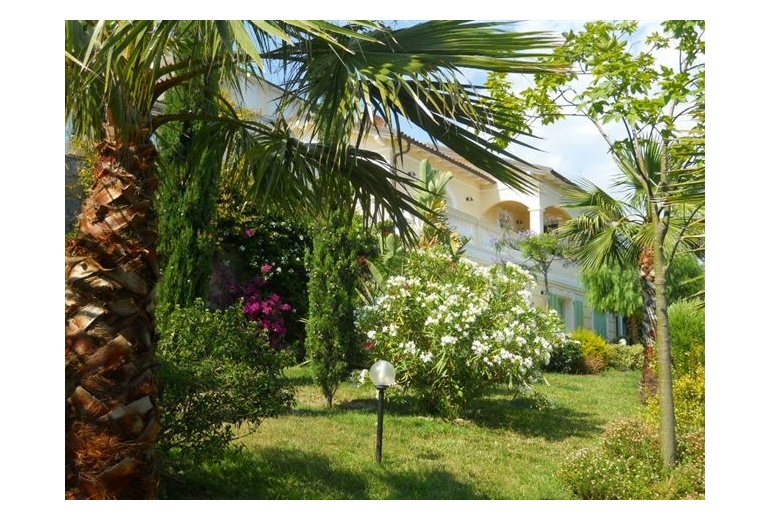 DIK65 Sanremo. Beautiful villa with fantastic sea views!