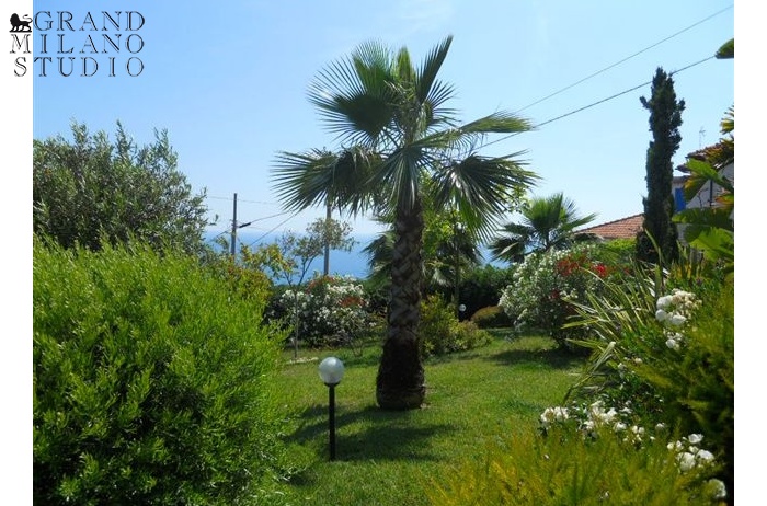 DIK65 Sanremo. Beautiful villa with fantastic sea views!