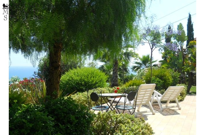 DIK65 Sanremo. Beautiful villa with fantastic sea views!