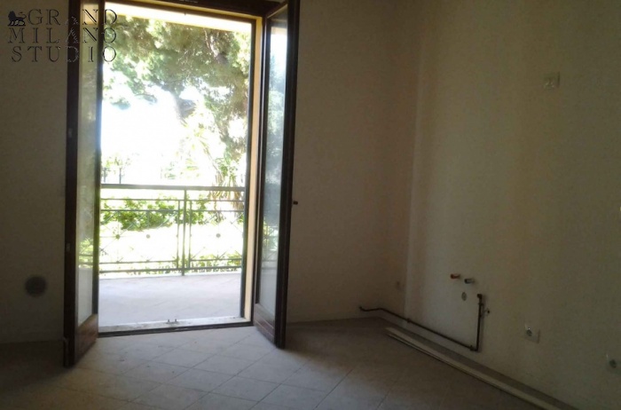 DIK83 Bordighera. New apartment with two bedrooms. Sea view, terrace and garden!