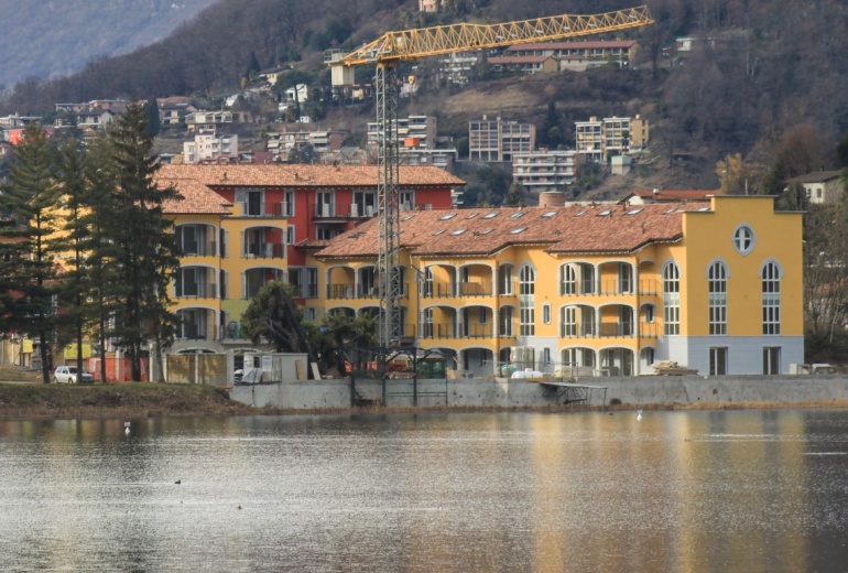 AAU409 apartments on the first line of Lugano Lake, a new residential complex