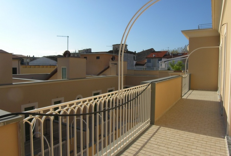 DIK223 New spacious apartment in Viareggio 