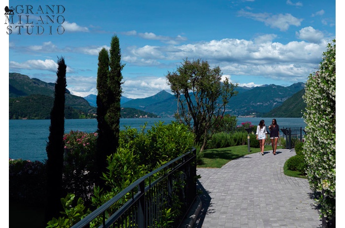 D-YK 85  Apartments and townhouses on 1st line Lake Como 