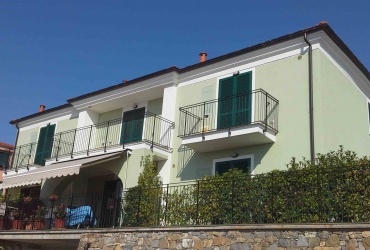 DIK253 Riva Ligure. New apartments with 2/3 bedrooms : 100 meters from the sea!
