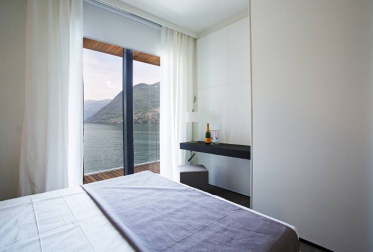 D-YK 84 Apartment overlooking Lake Como 