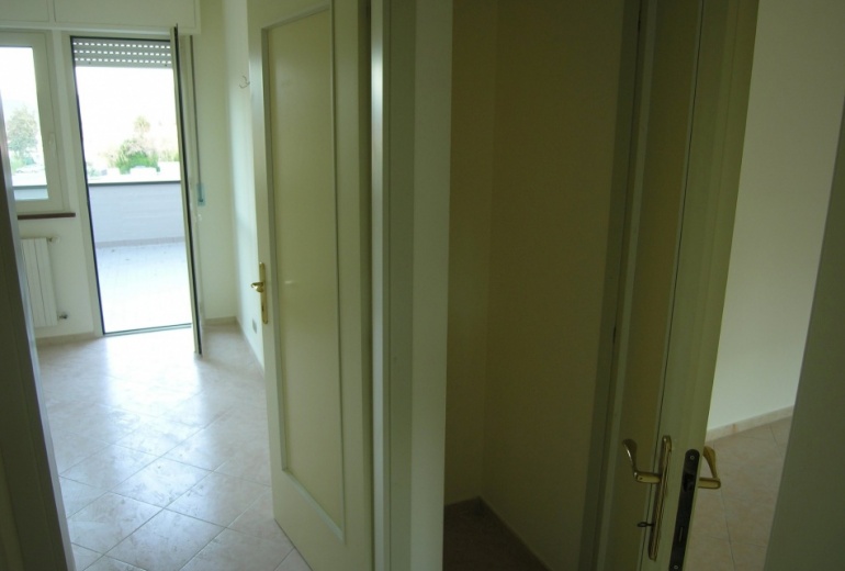 D.M.S - 300 Excellent apartment in Viareggio 