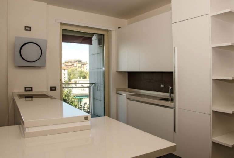 D-AU 99 3-bedroom apartments in a new house in Milan