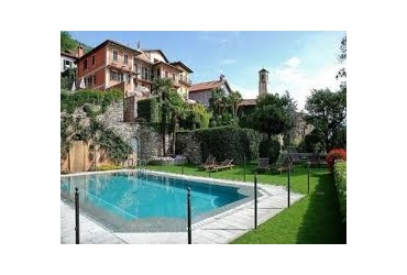 D.LB1 A hotel close to Switzerland